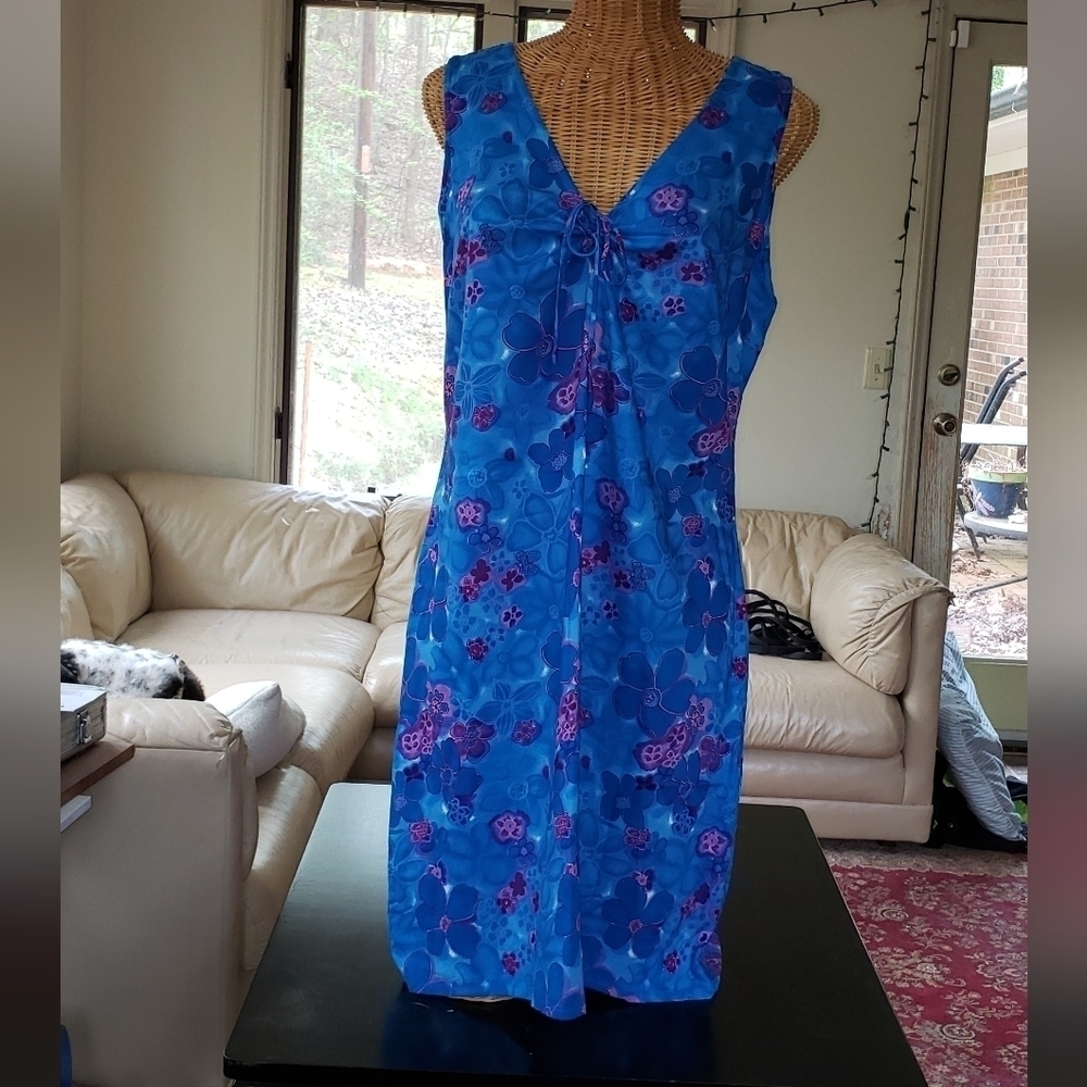 Vintage Ladies EXPRESSIONS Sleeveless Sheath Dress in Blue Floral - 16
